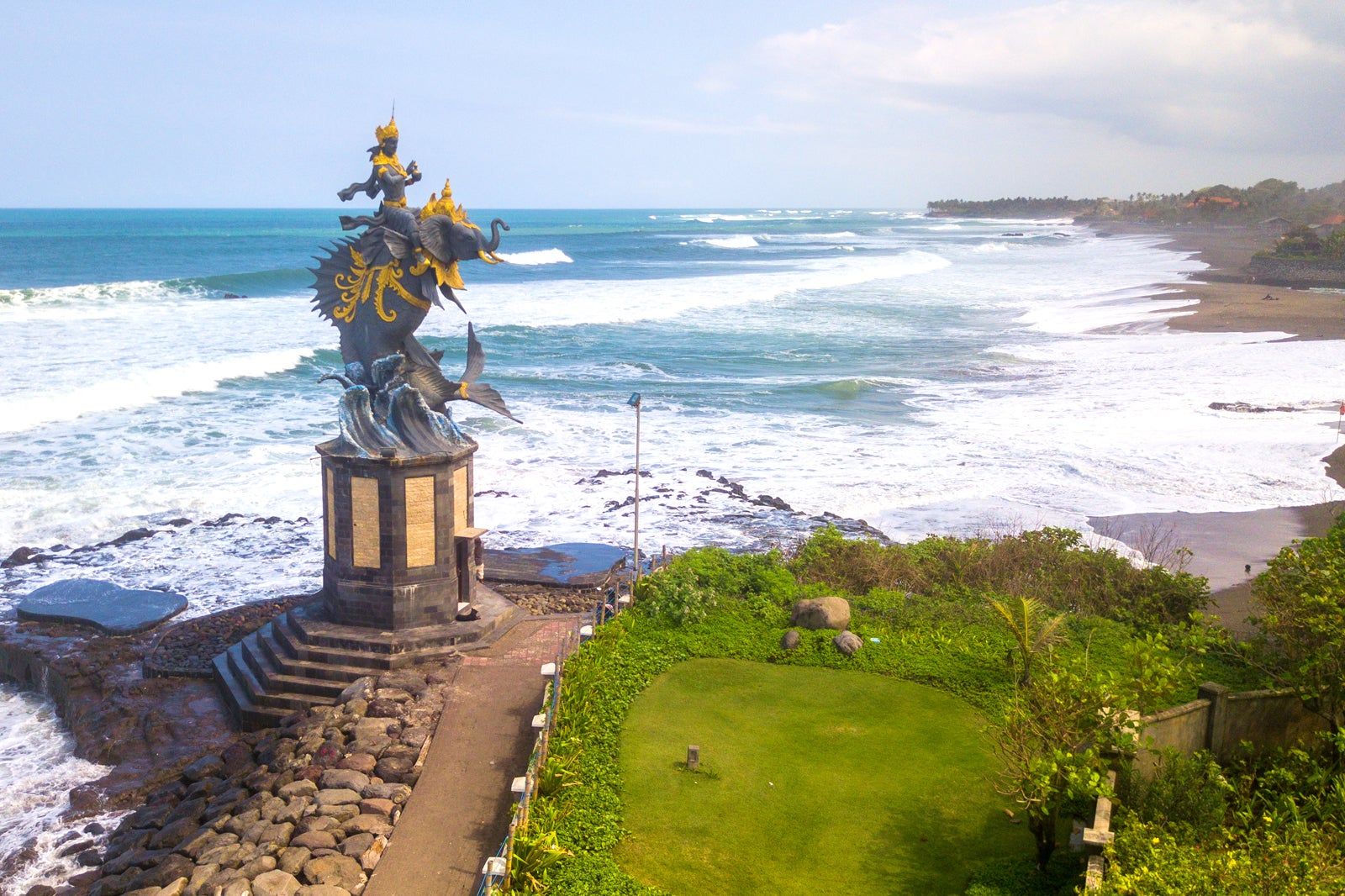 Pererenan Beach and Seseh Beach in Canggu
