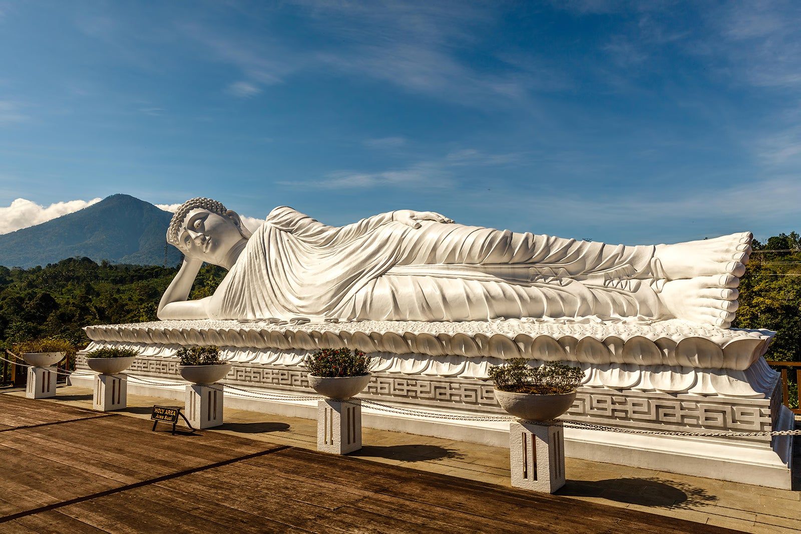 Vihara Dharma Giri Temple - Temple with Giant Sleeping Buddha in Tabanan, Bali