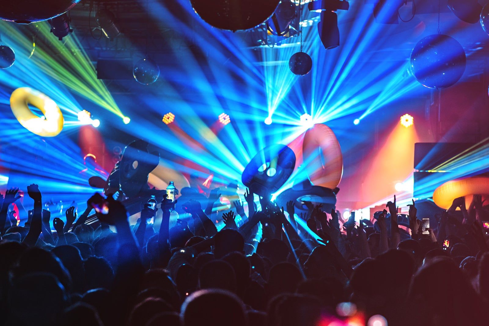 Best Bars Live Music and Nightclubs in Valencia