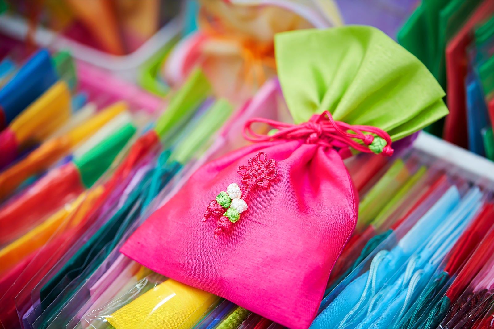 Shopping in Yangyang - Yangyang travel guide - Go Guides