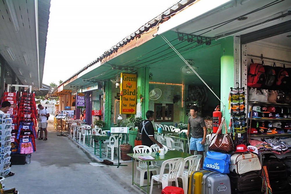 Green Bird Restaurant in Koh Samui