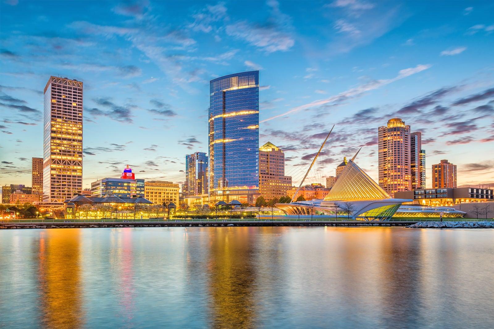 Best Things to Do After Dinner in Milwaukee