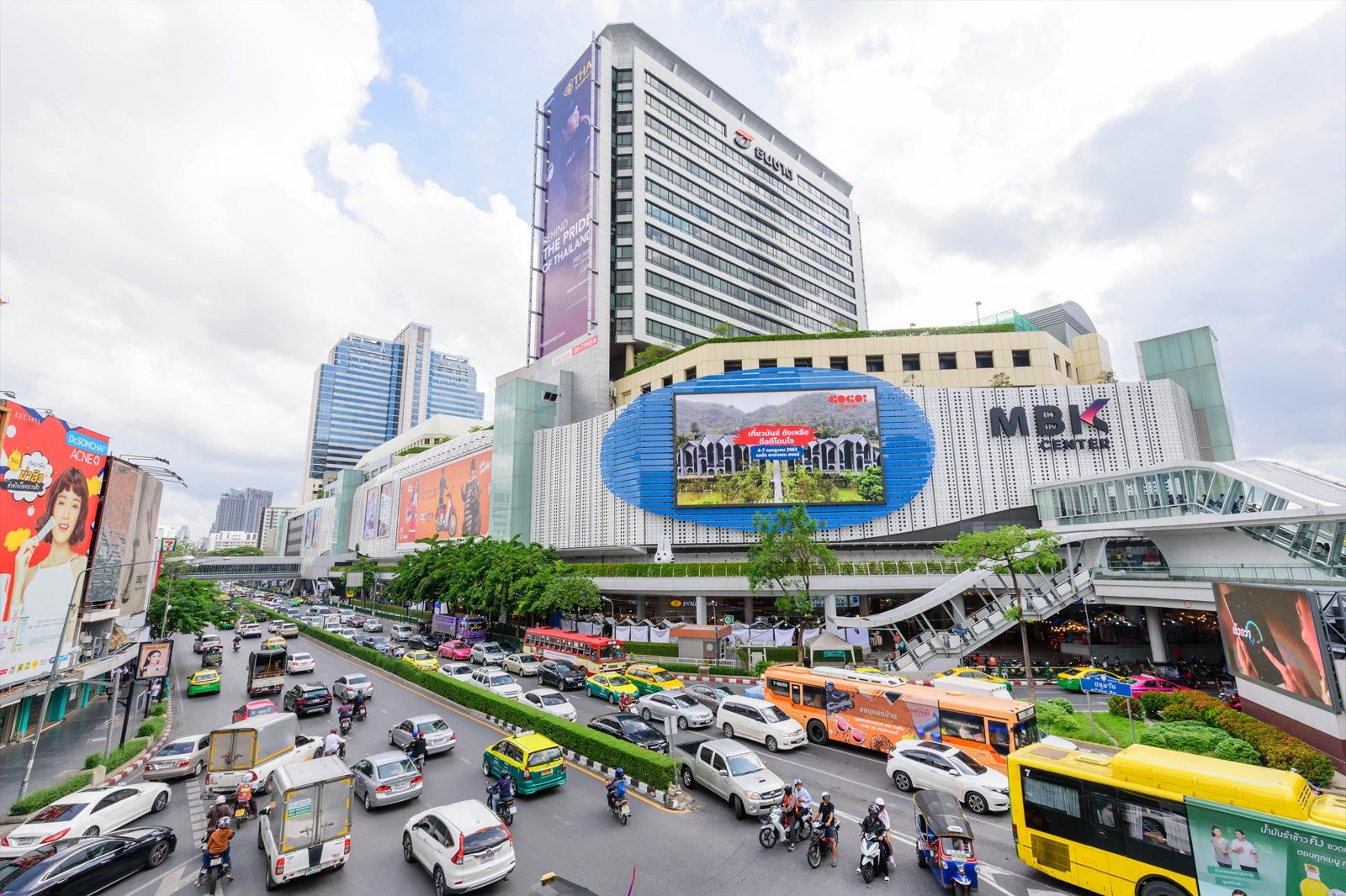 MBK Shopping Center in Bangkok