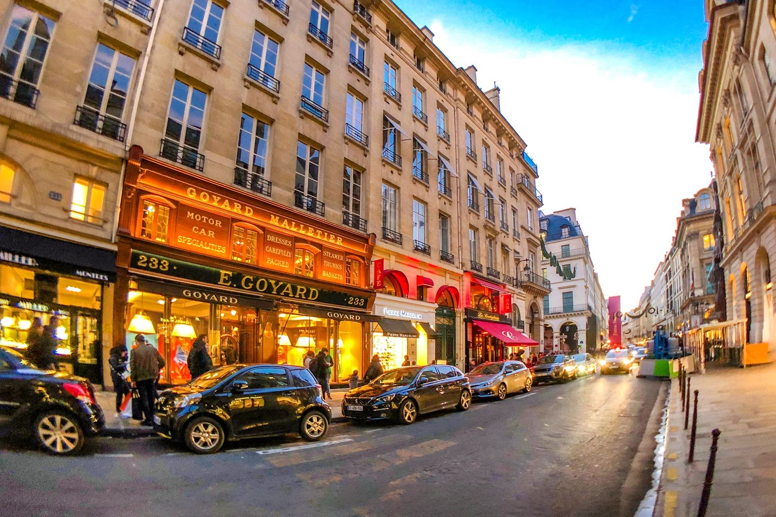 Rue St Honoré in Paris