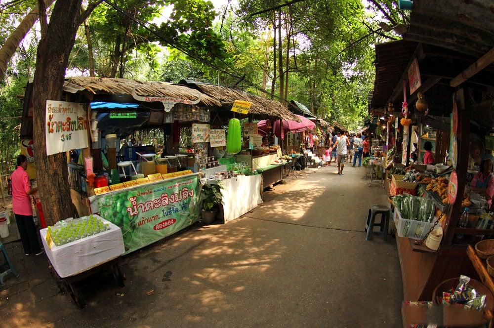 Bang Nam Pheung Market