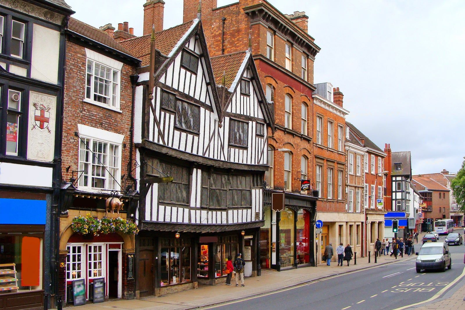 Best Places to Go Shopping in York, England