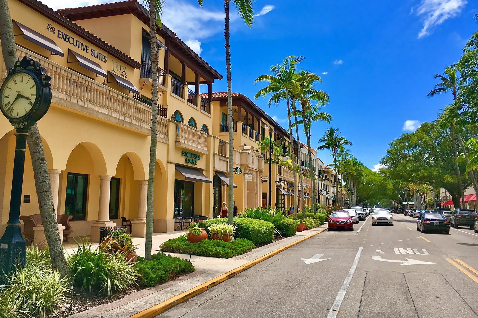 Best Places to Go Shopping in Naples
