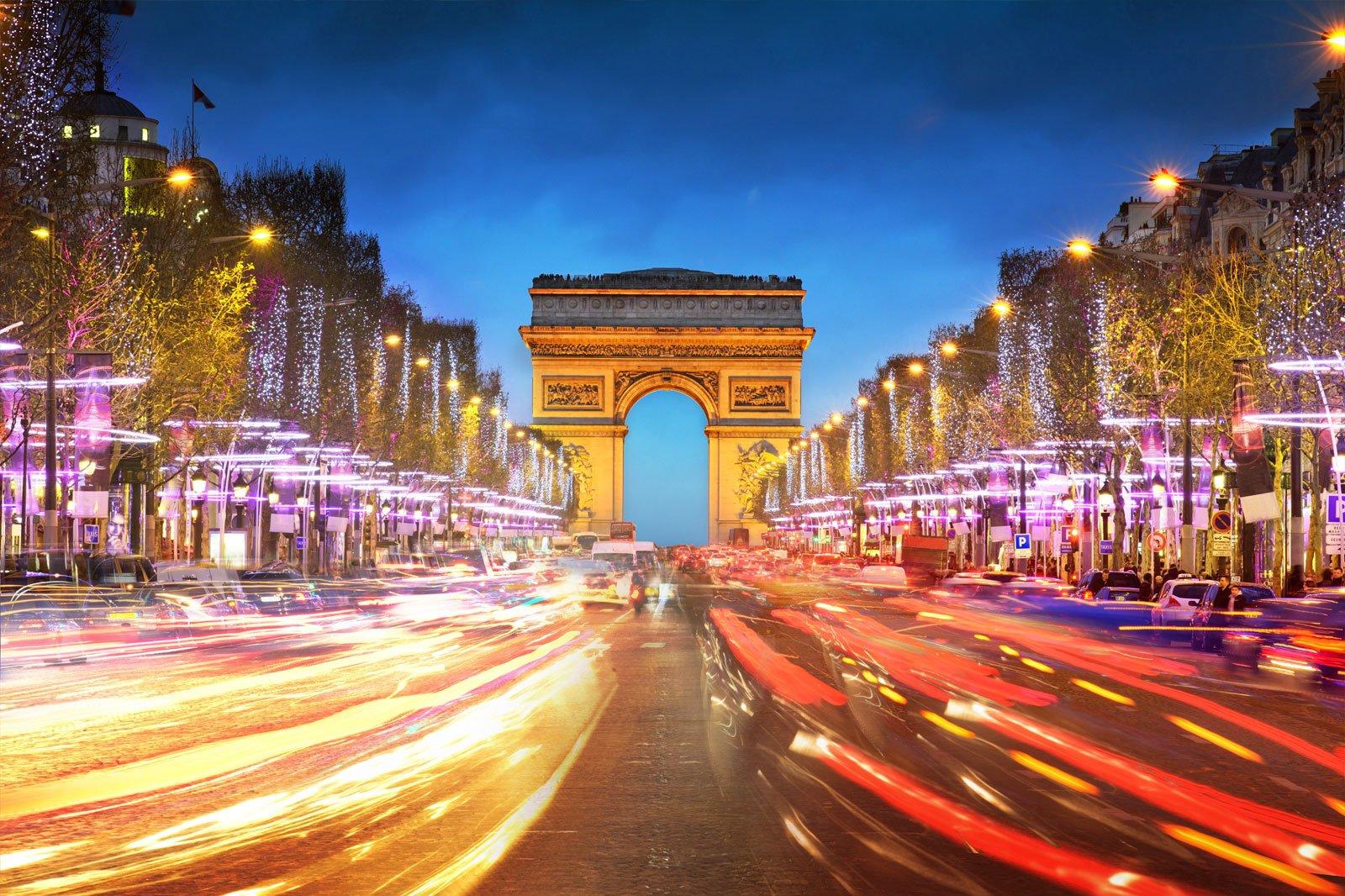 Champs-Élysées in Paris