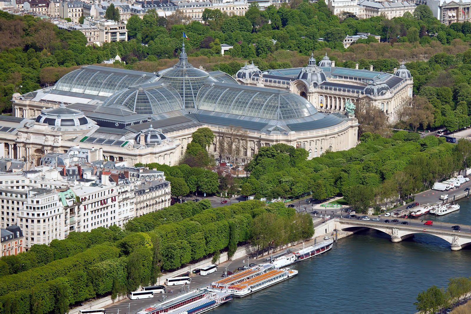 The Grand Palais in Paris