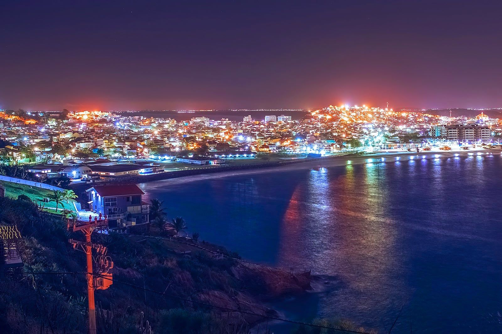 Opções para curtir a noite em Arraial do Cabo