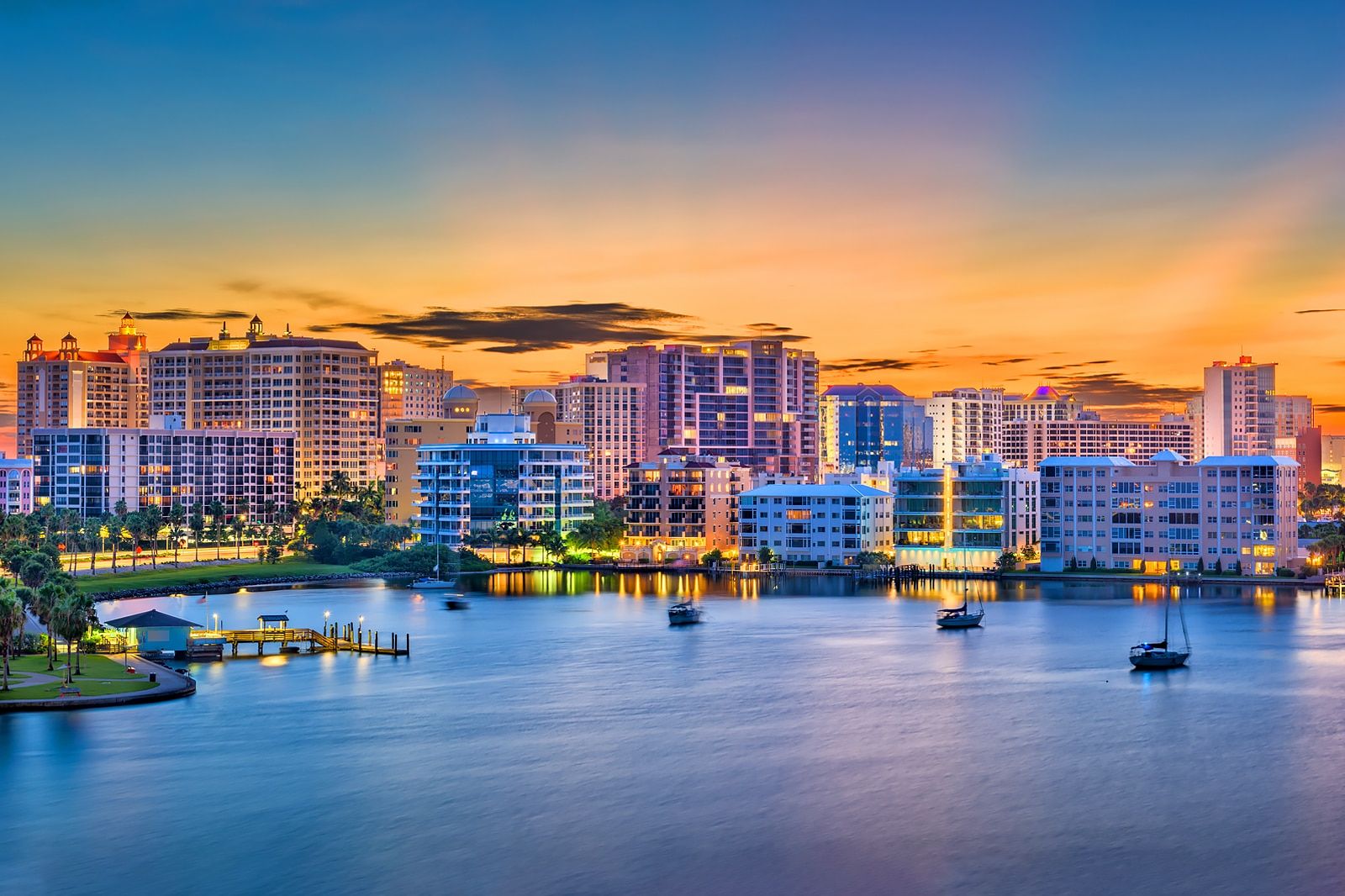 Best Things to Do After Dinner in Sarasota