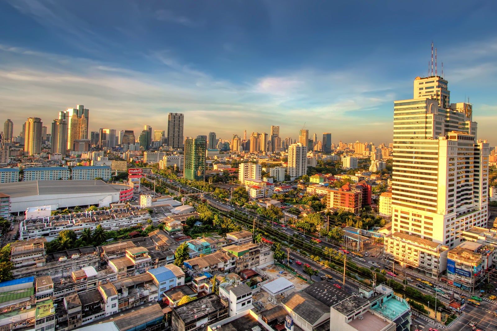 Best Shopping Experiences in Sathorn