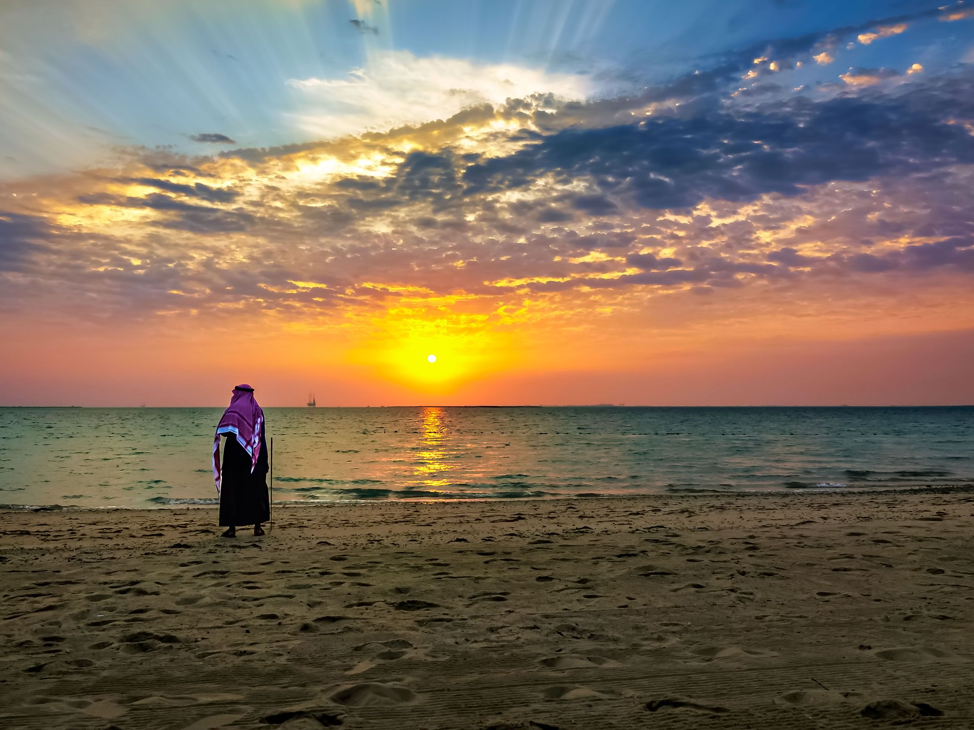 Al Rashed Beach 5 Best and Most Beautiful Beaches of Saudi Arabia - Escape for a Day to ...