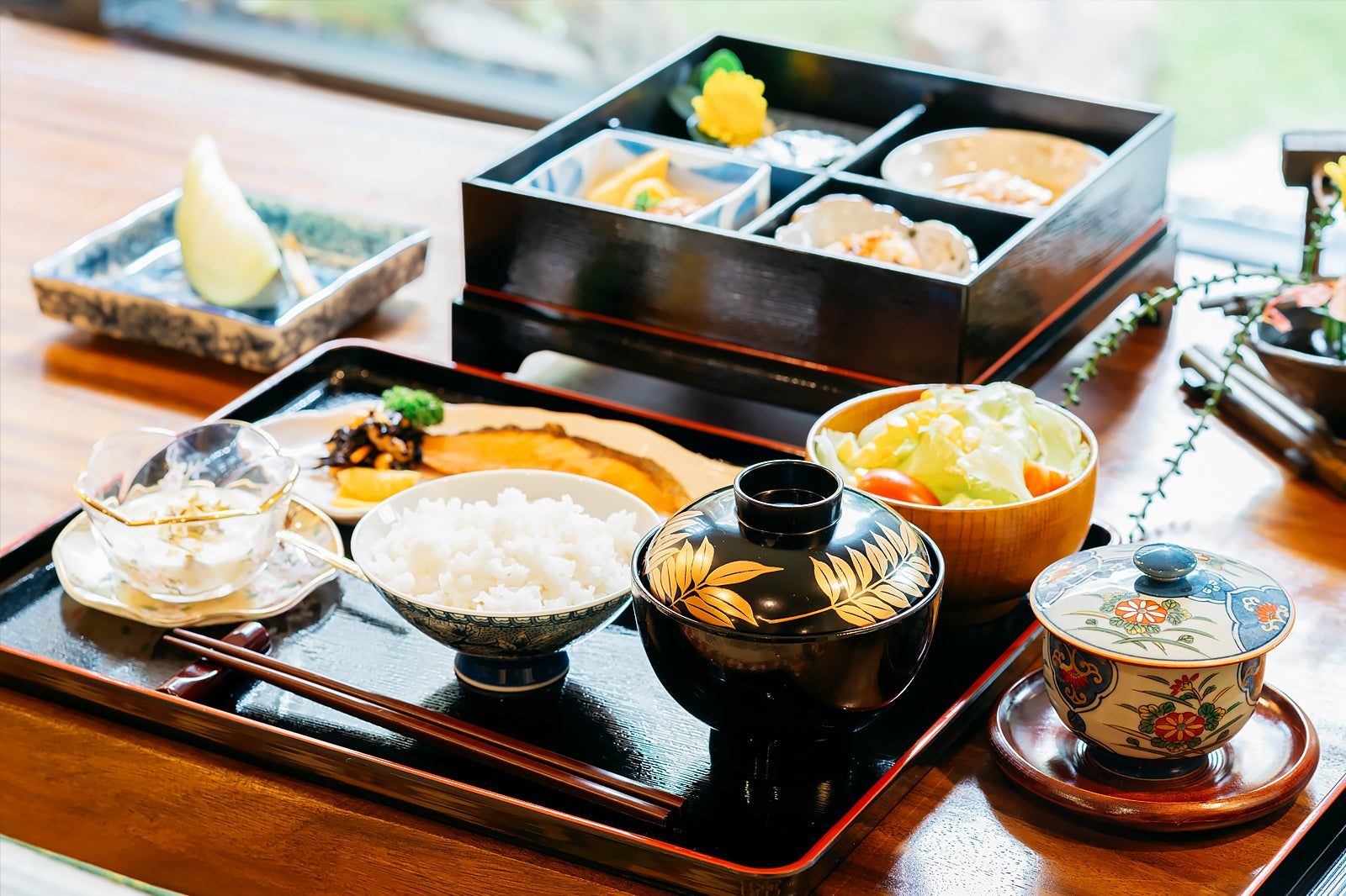 Food and Dining in Hakone
