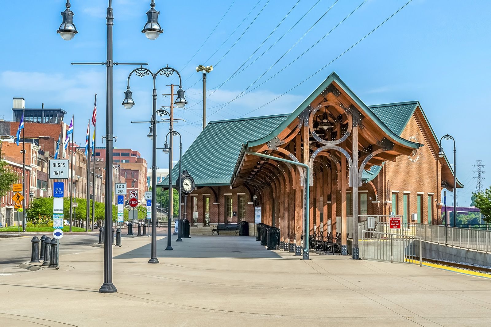 Nashville Travel Essentials