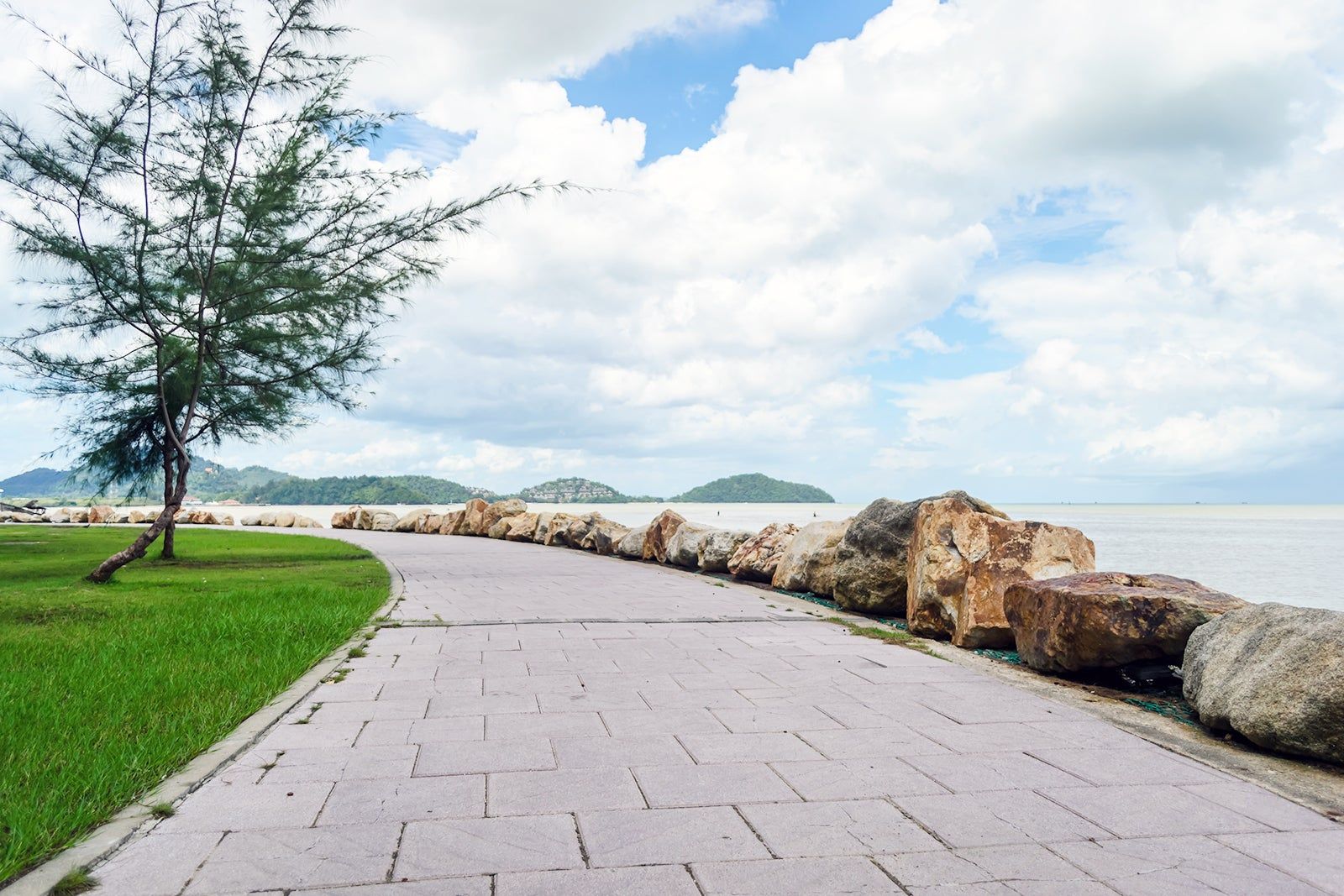 Saphan Hin Park in Phuket