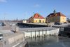 photo by <a href="https://commons.wikimedia.org/wiki/File:Sluseholmen_008.jpg" target="_blank" rel="noreferrer">DanNav</a> (<a href="https://creativecommons.org/licenses/by-sa/3.0/" target="_blank" rel="noreferrer">CC BY-SA 3.0</a>) modified
