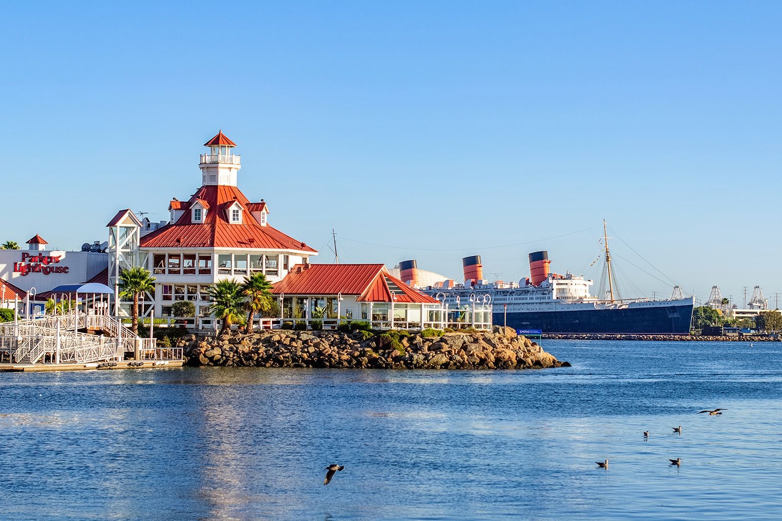 6 Places Locals Love to Eat in Long Beach