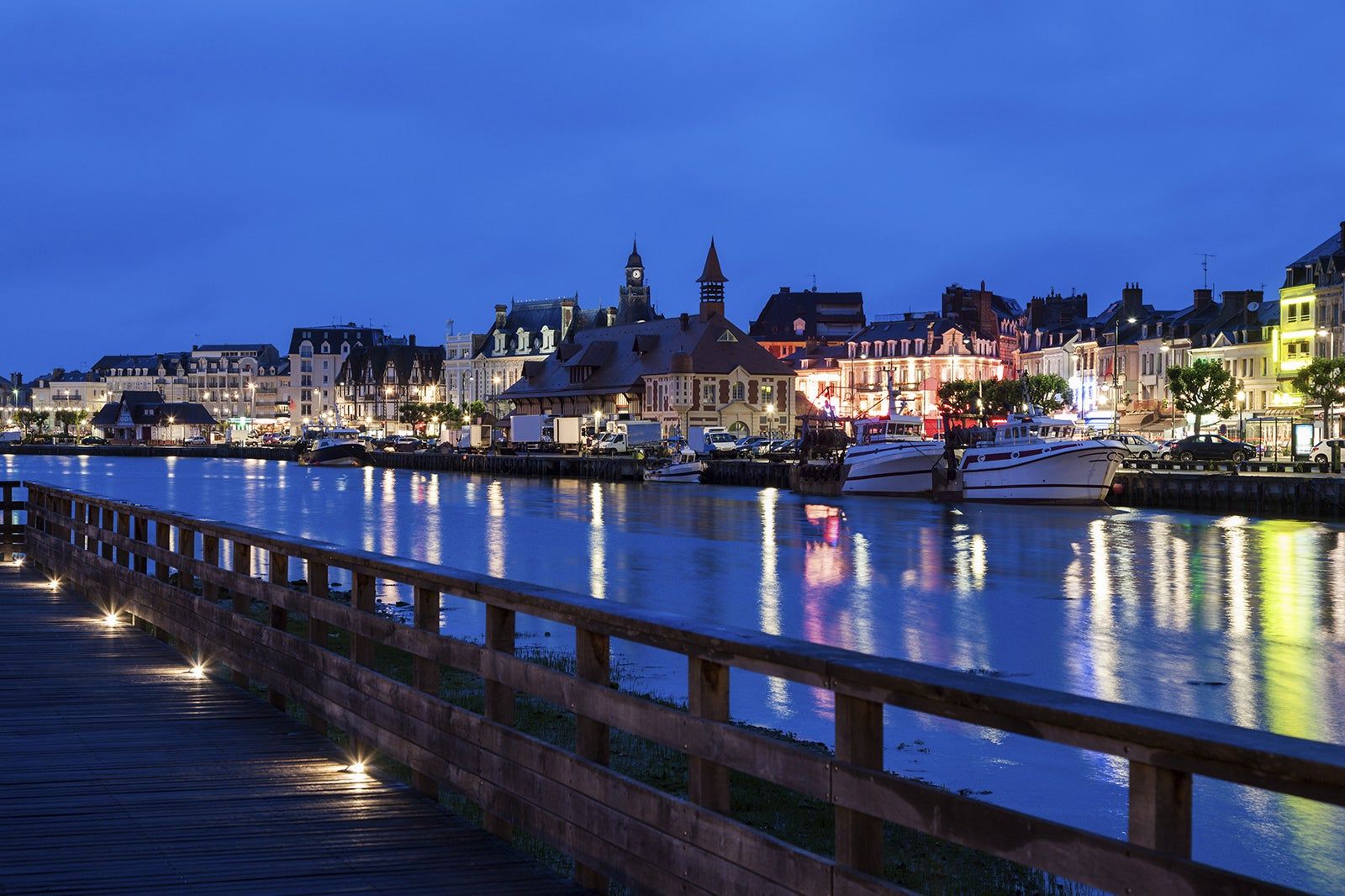 Best Nightlife in Deauville