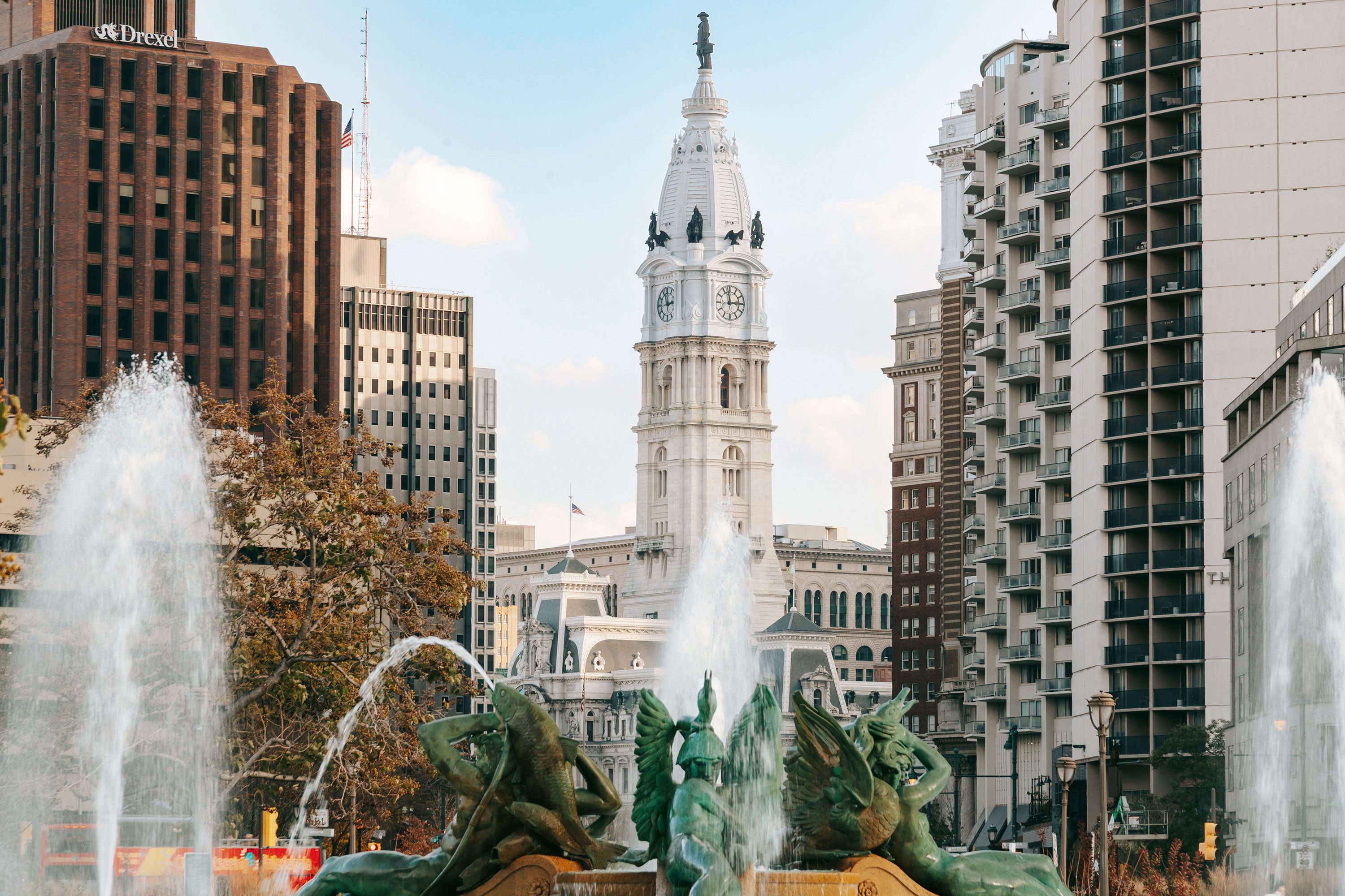 Architecture and a fountain in downtown Philadelphia, Pennsylvania.