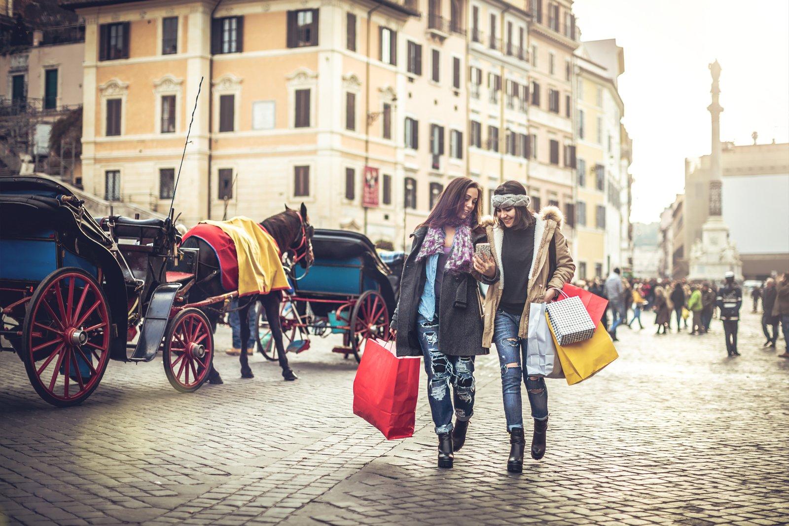 Famous Shopping Streets in Italy