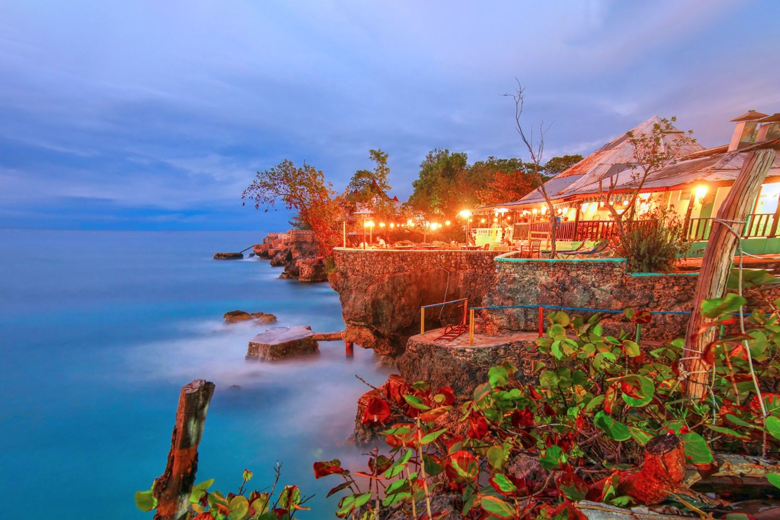 Best Things to Do After Dinner in Jamaica