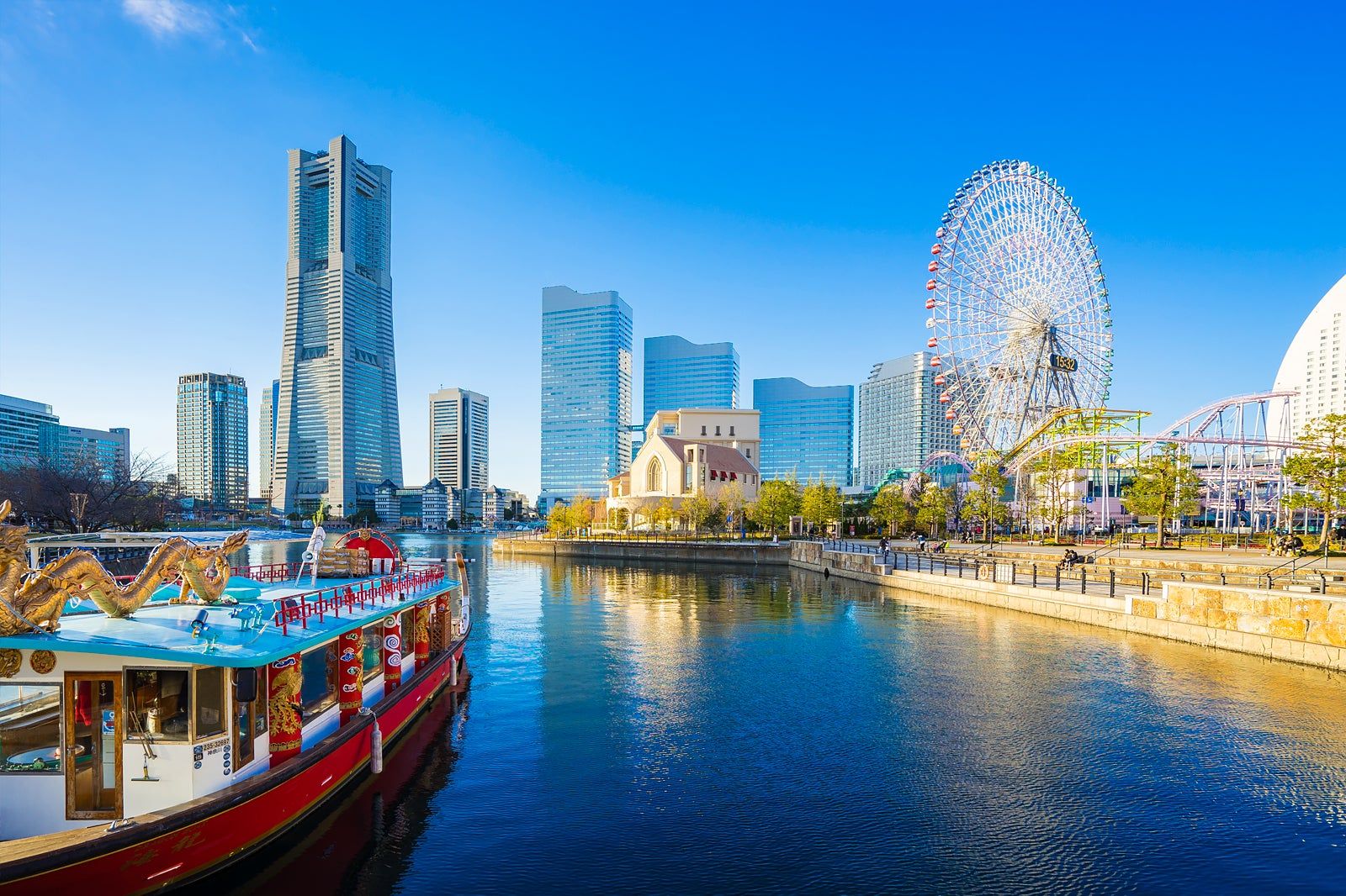 Iconic Buildings and Places in Yokohama