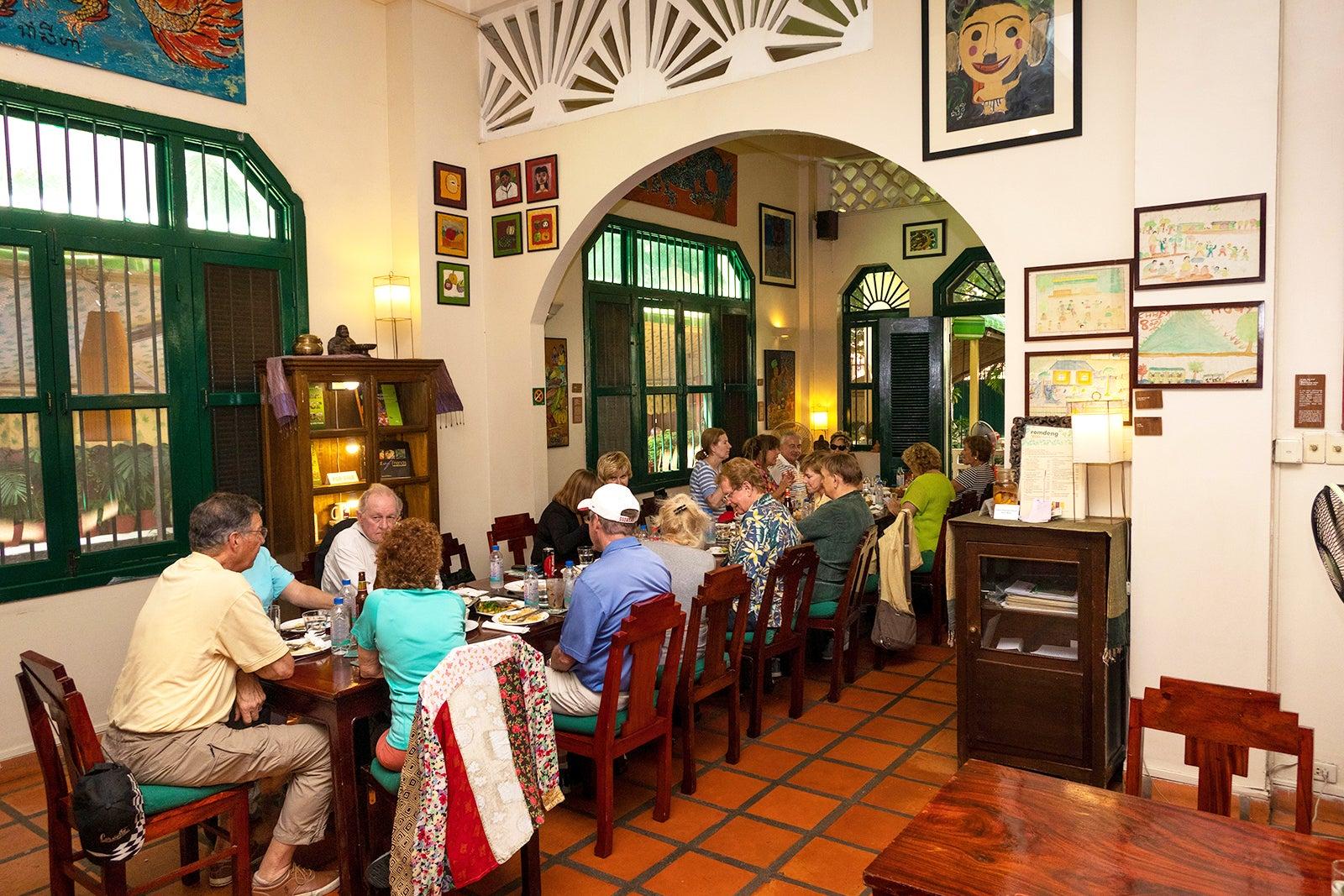Romdeng Phnom Penh