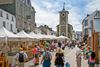 photo by <a href="https://commons.wikimedia.org/wiki/File:Keswick_Saturday_Market,_Cumbria_-_June_2009.jpg" target="_blank" rel="noreferrer">User:Diliff</a> (<a href="https://creativecommons.org/licenses/by-sa/3.0/" target="_blank" rel="noreferrer">CC BY-SA 3.0</a>) modified