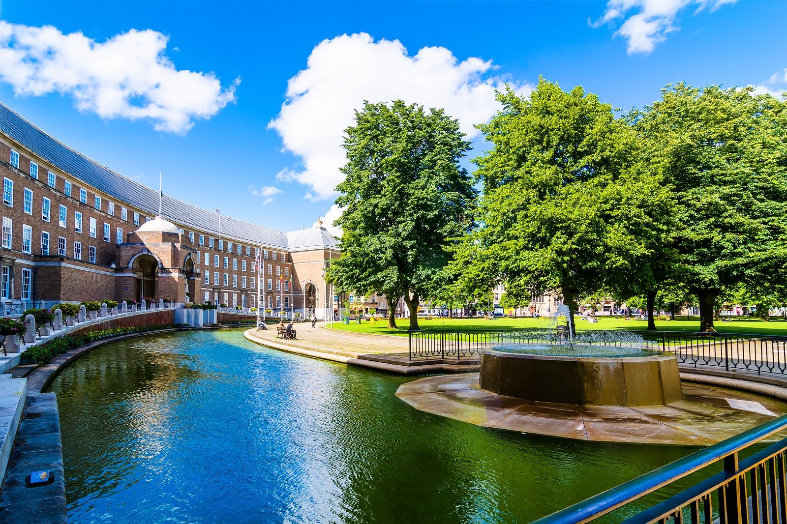Best Places to Learn Something New in Bristol