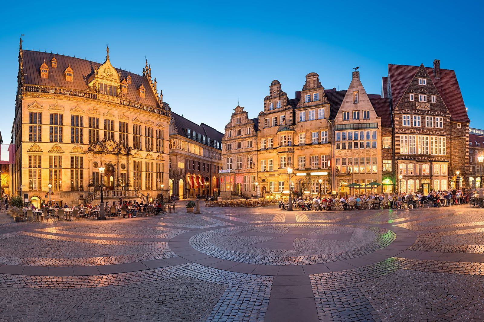 10 Best Things to Do After Dinner in Bremen