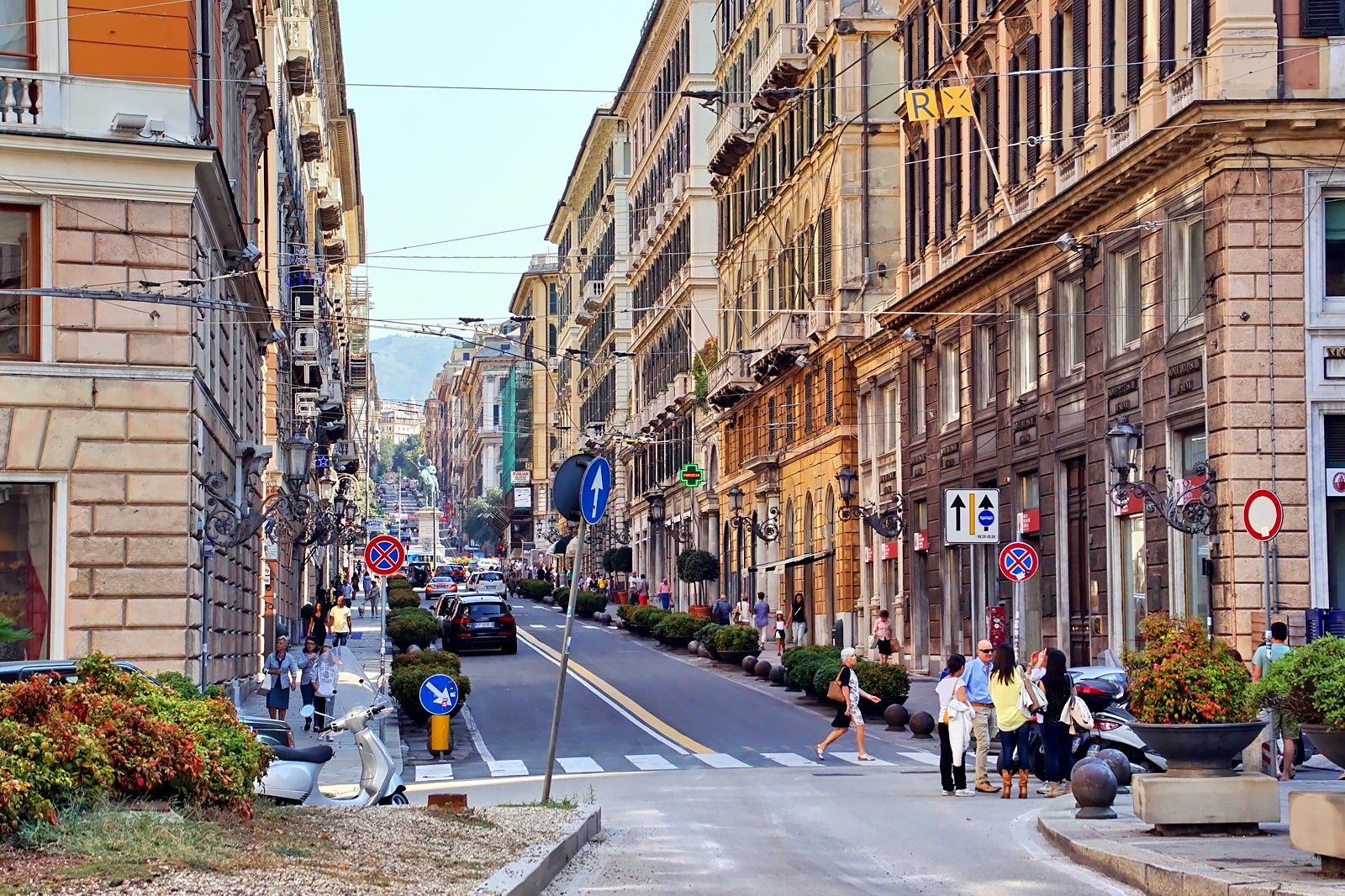 Best Places to Shop in Genoa