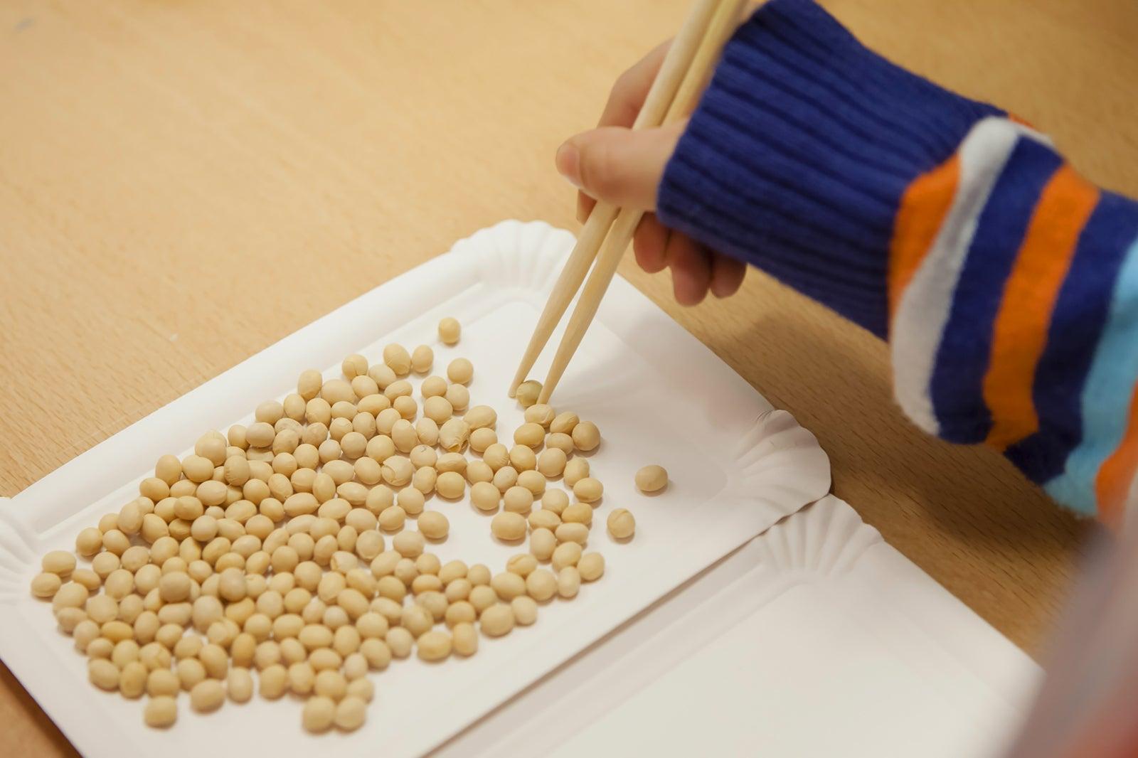 Pick up Peas with Chopsticks