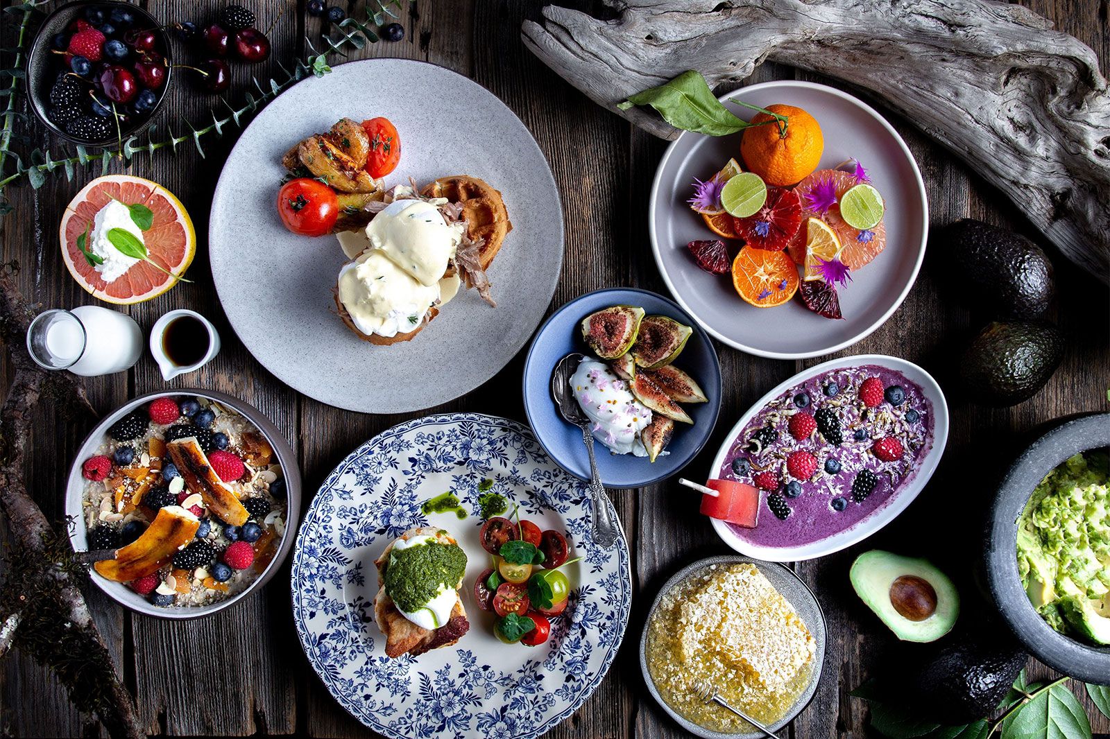 An array of breakfast food on a table.
