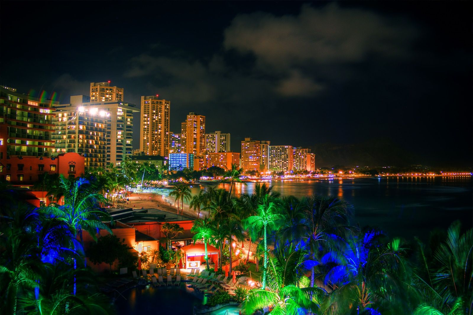 Nightlife in Hawaii