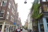 foto por <a href="https://commons.wikimedia.org/wiki/File:Lindenstraat,_Amsterdam_May_2015.jpg" target="_blank" rel="noreferrer">Voello</a>