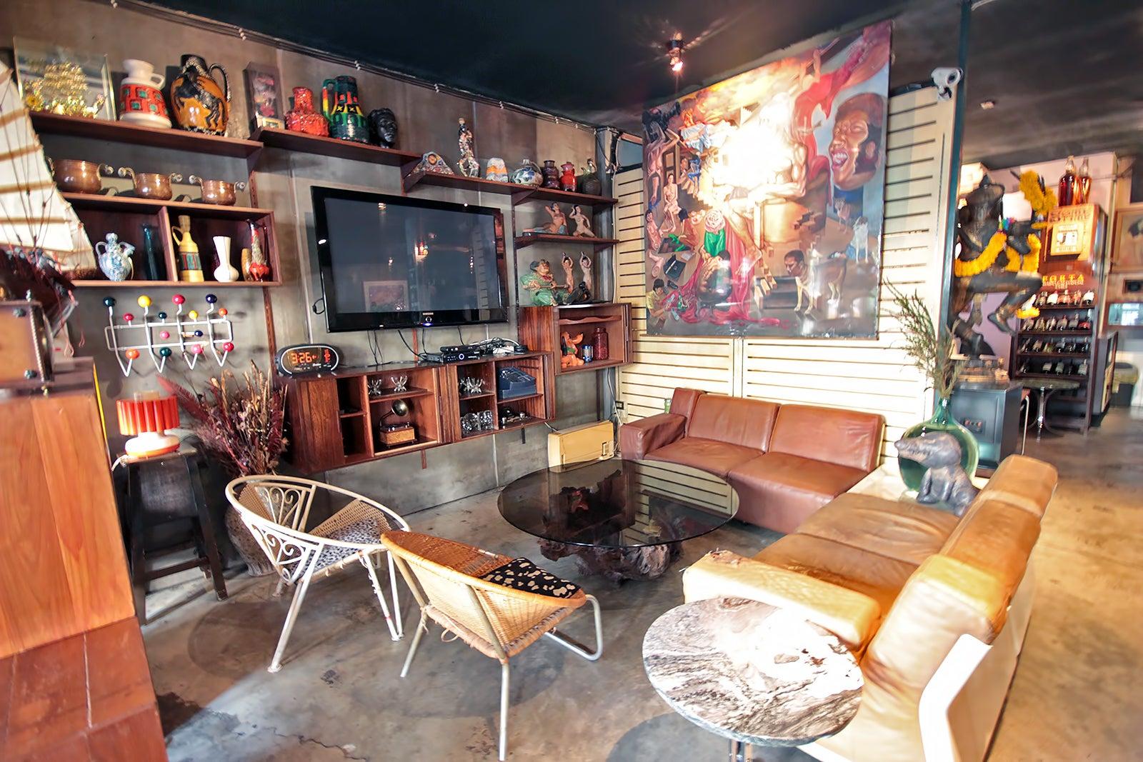 Tuba Design Furniture & Restaurant