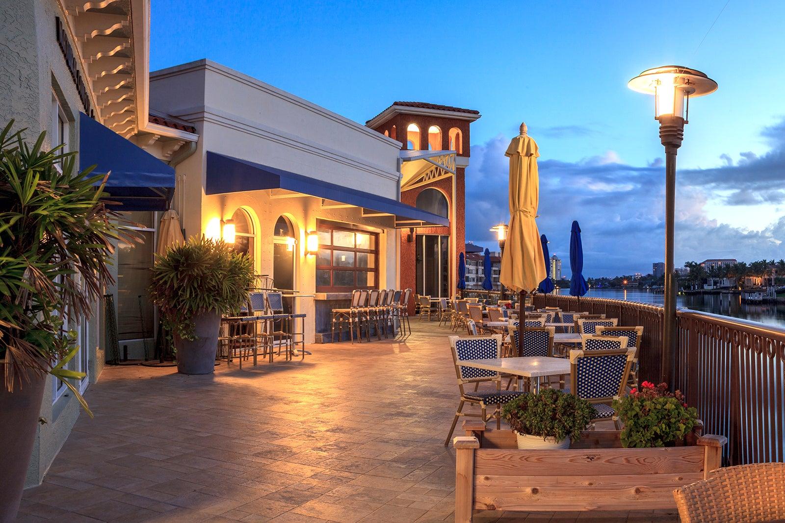 Places Locals Love to Eat in Naples