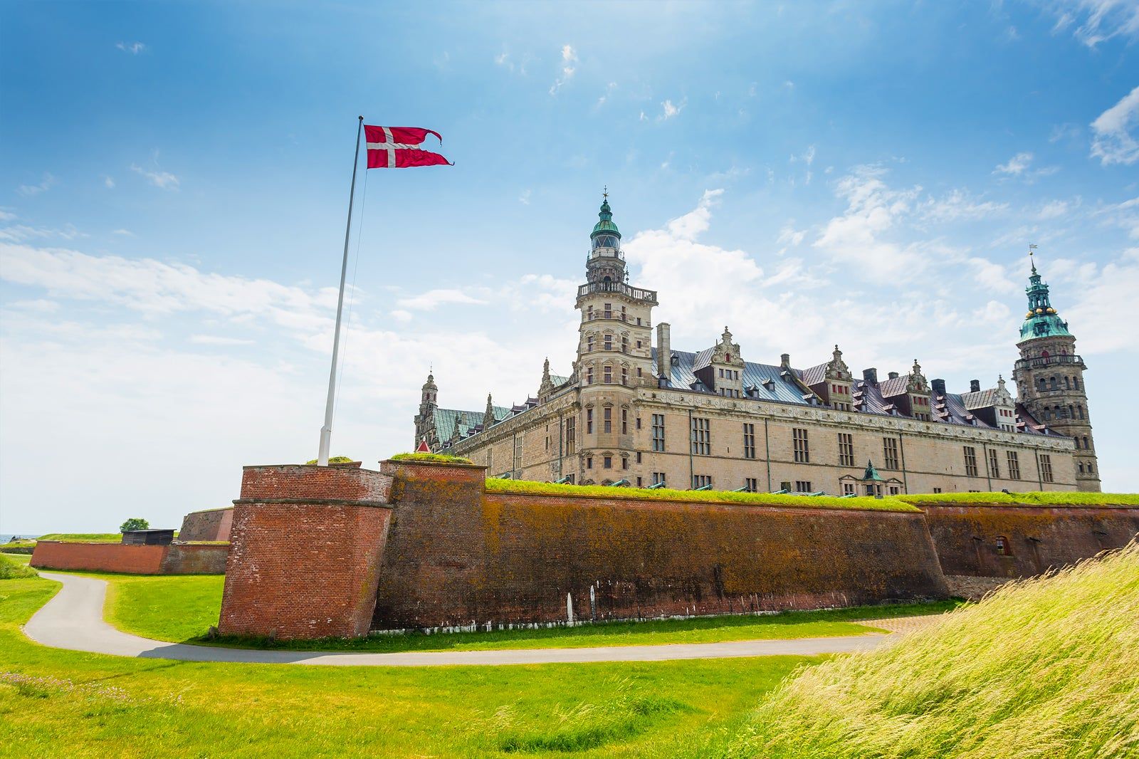 Places to visit within 1 hour of Copenhagen