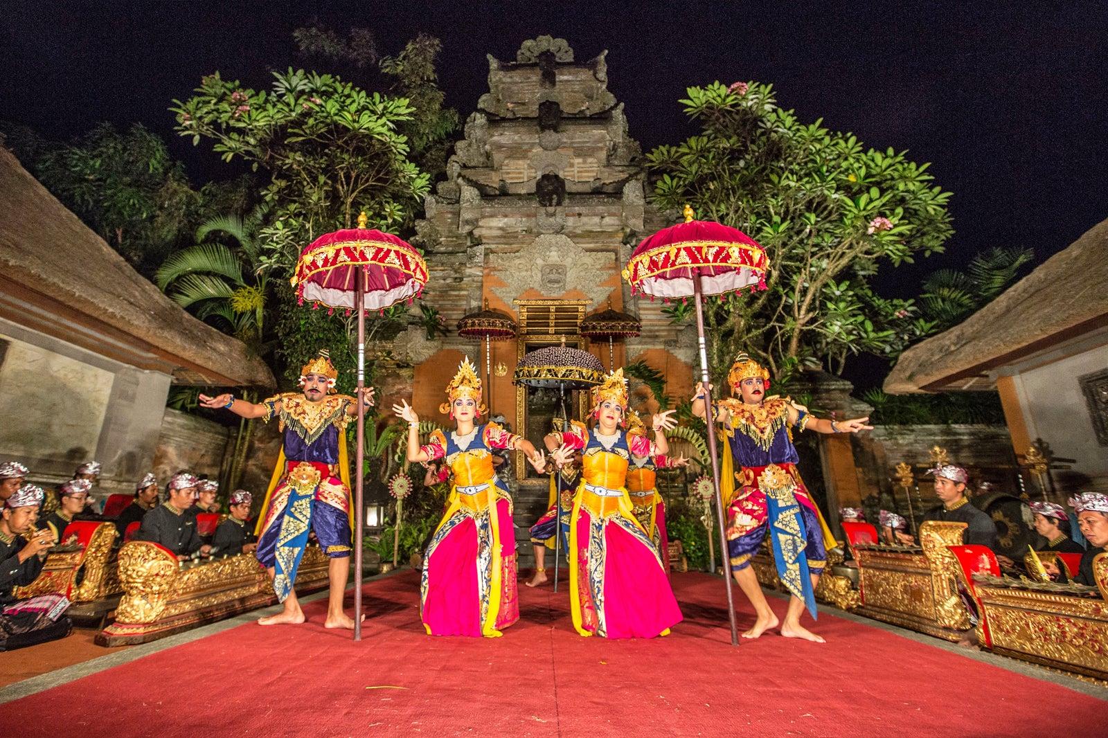 Best Traditional Dance Shows in Bali