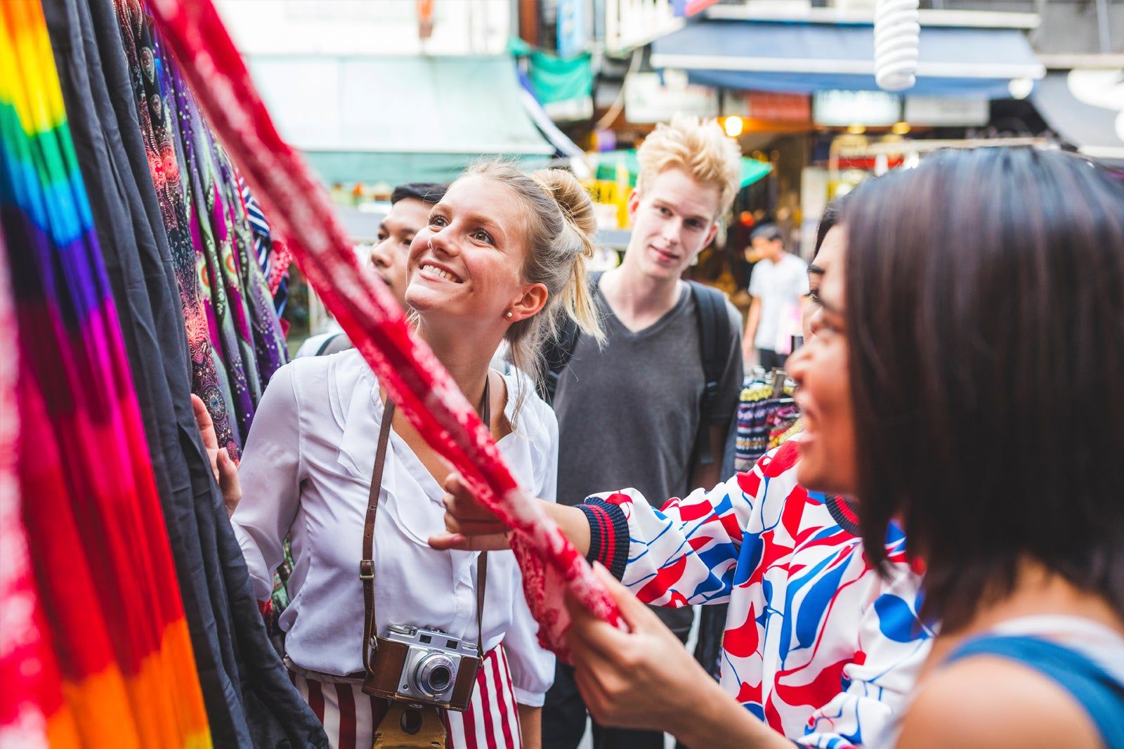 Shopping in Khao San, Bangkok