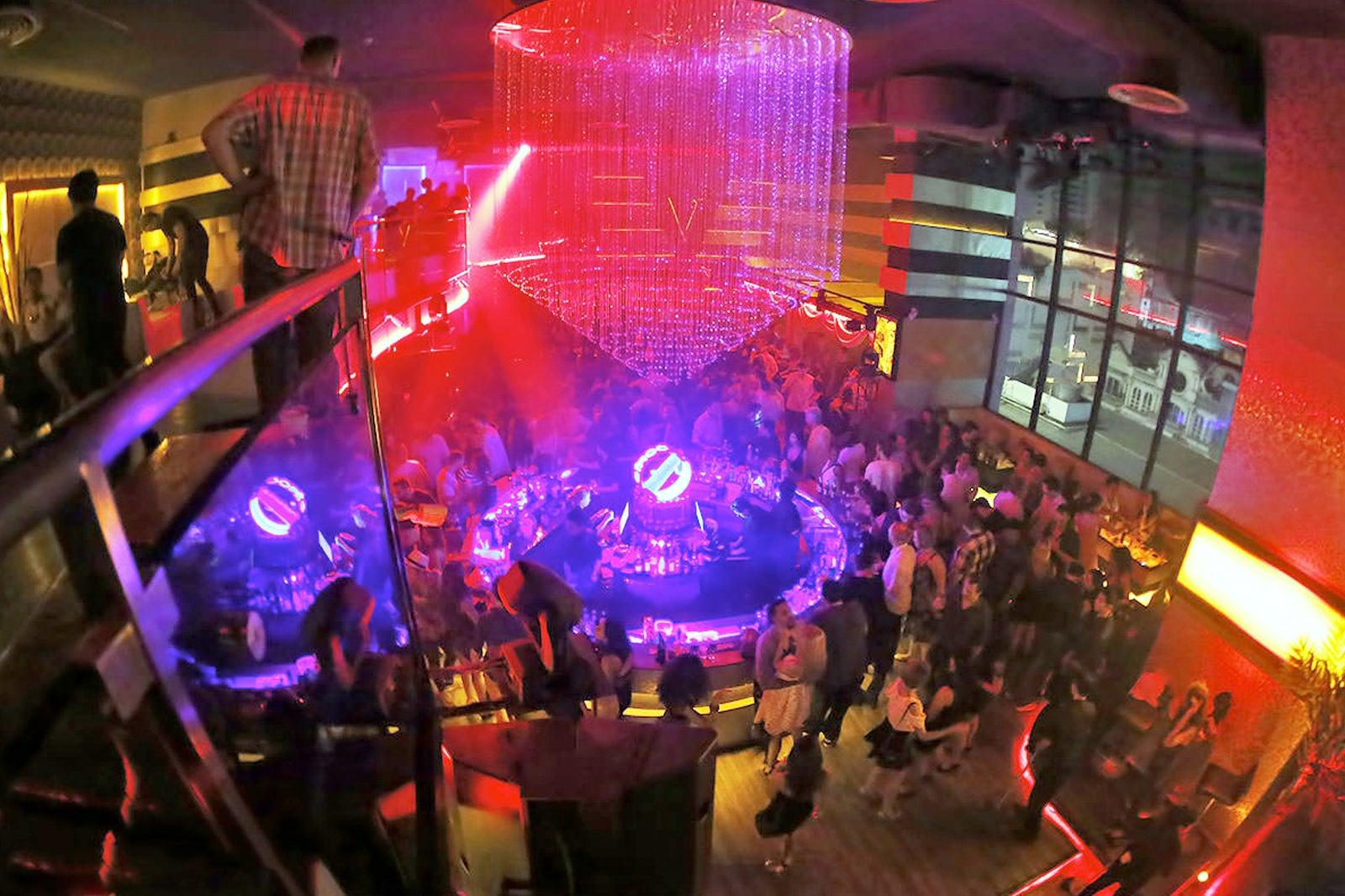 Levels Club at Aloft Bangkok