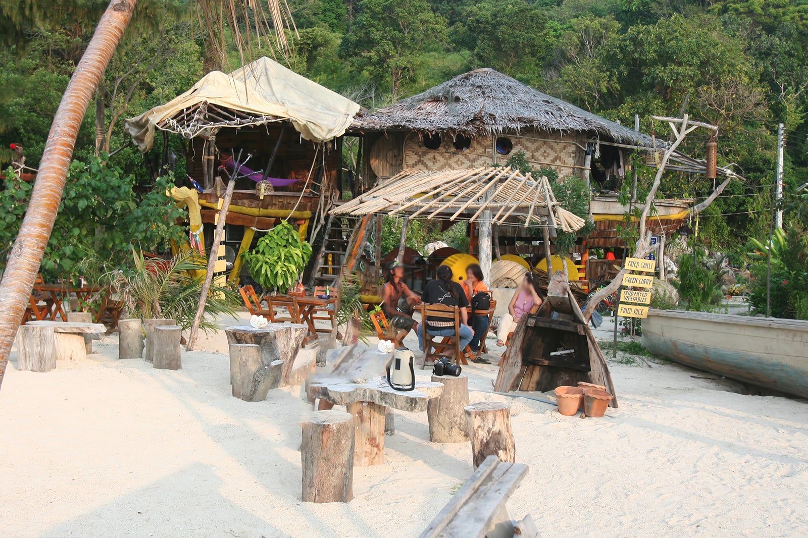 Sunflower Beach Bar in Phi Phi