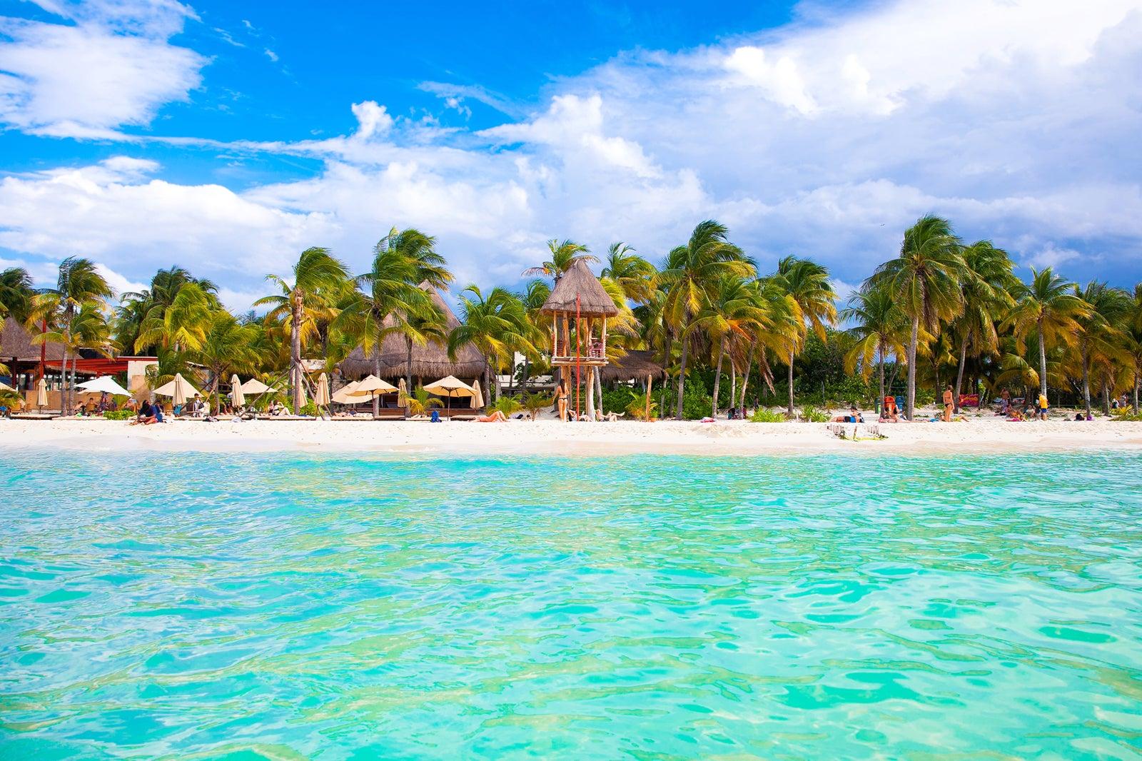 How to Visit Cancun on a Budget