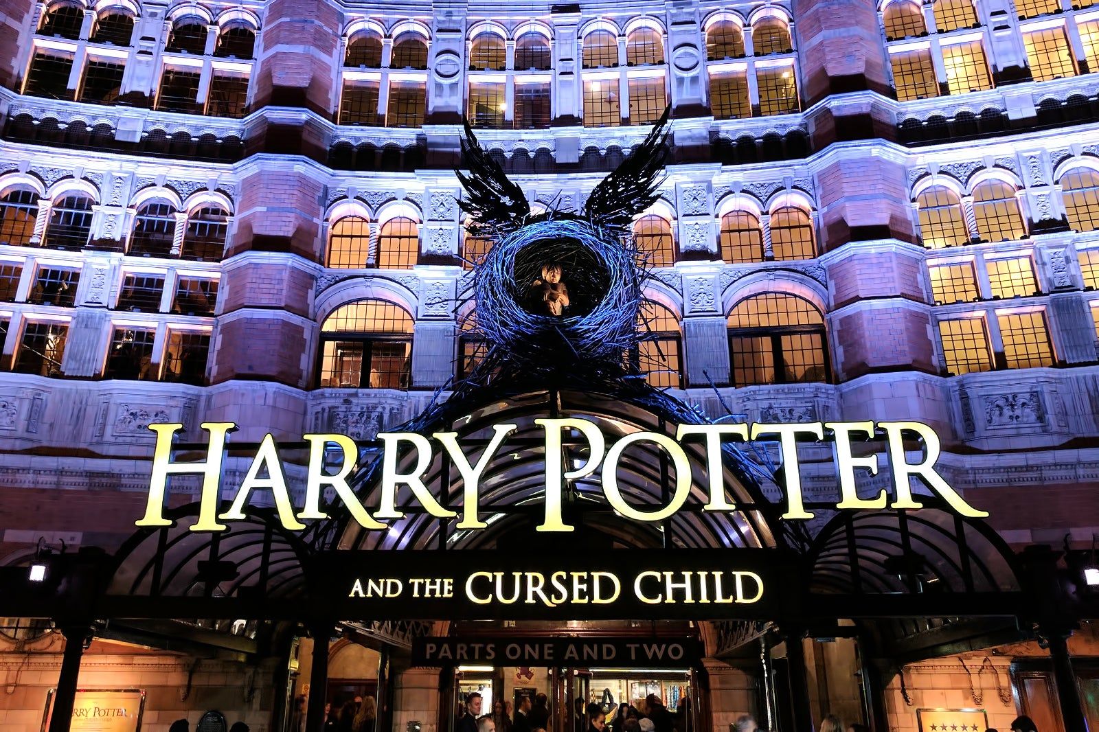 11 Best Places to Watch a Play in London