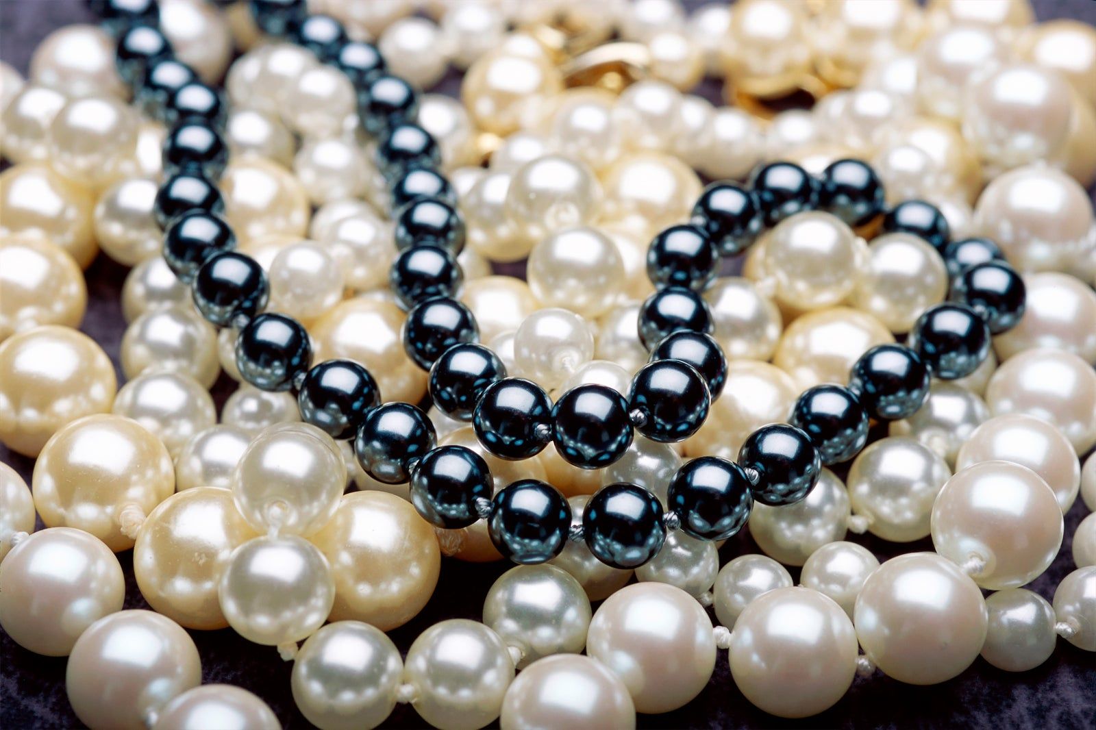 Pearl Necklaces Jewelry