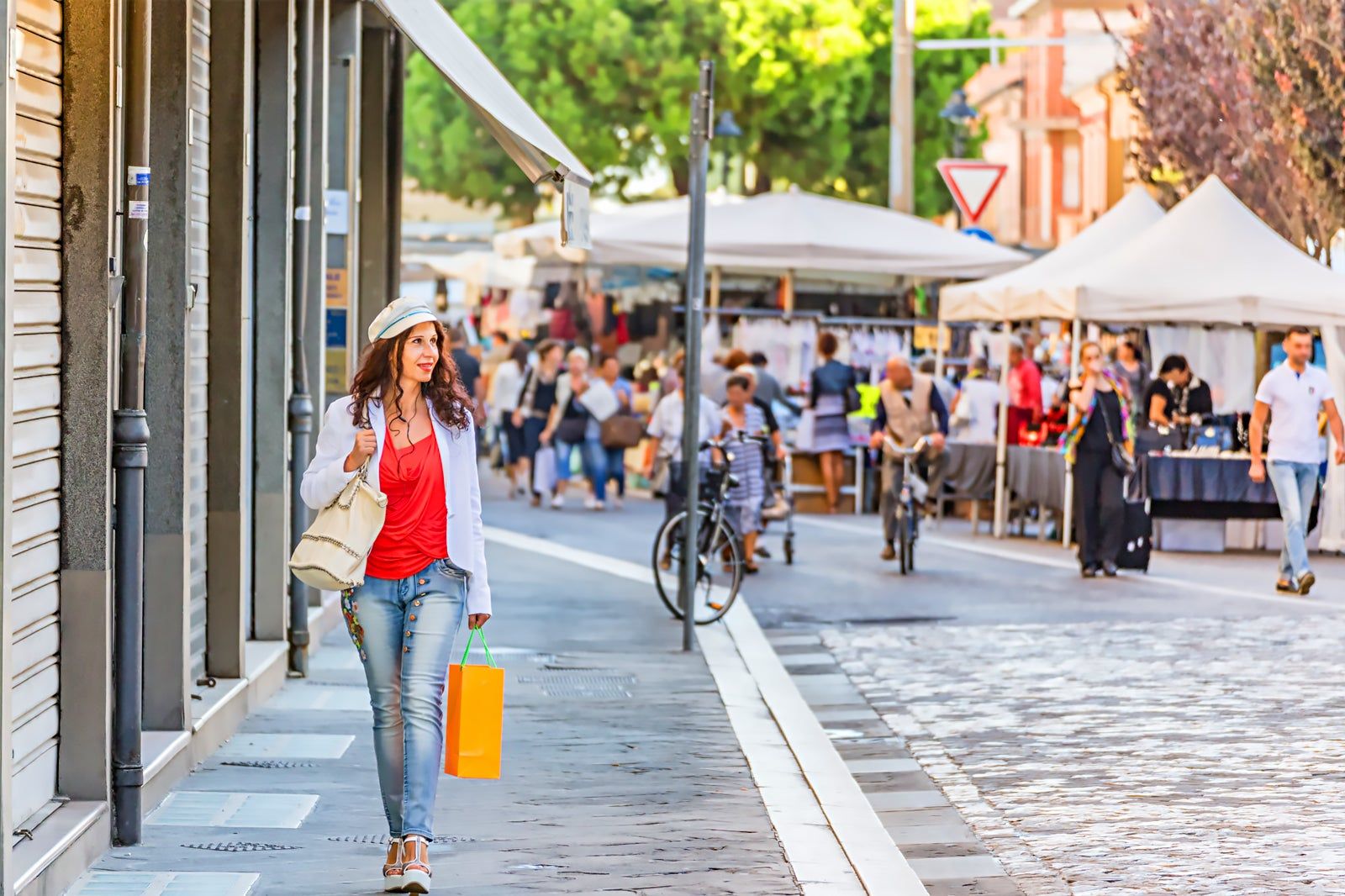 Best Places to Go Shopping in Rimini