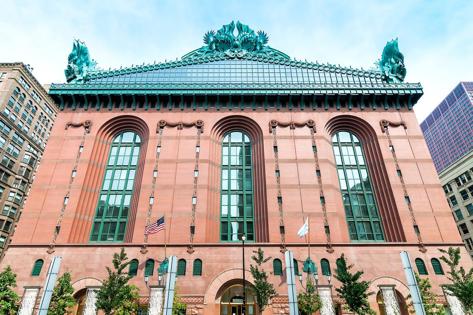 Harold Washington Library Center in Chicago