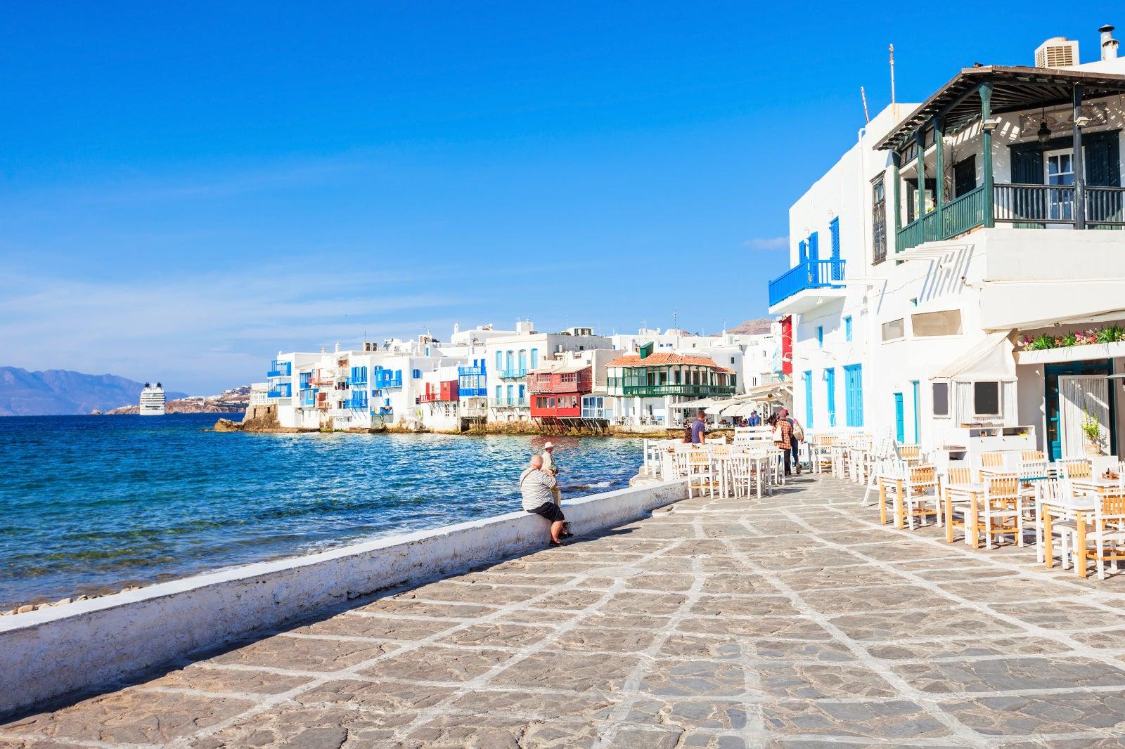Towns, Beaches, and Villages to Visit in Mykonos