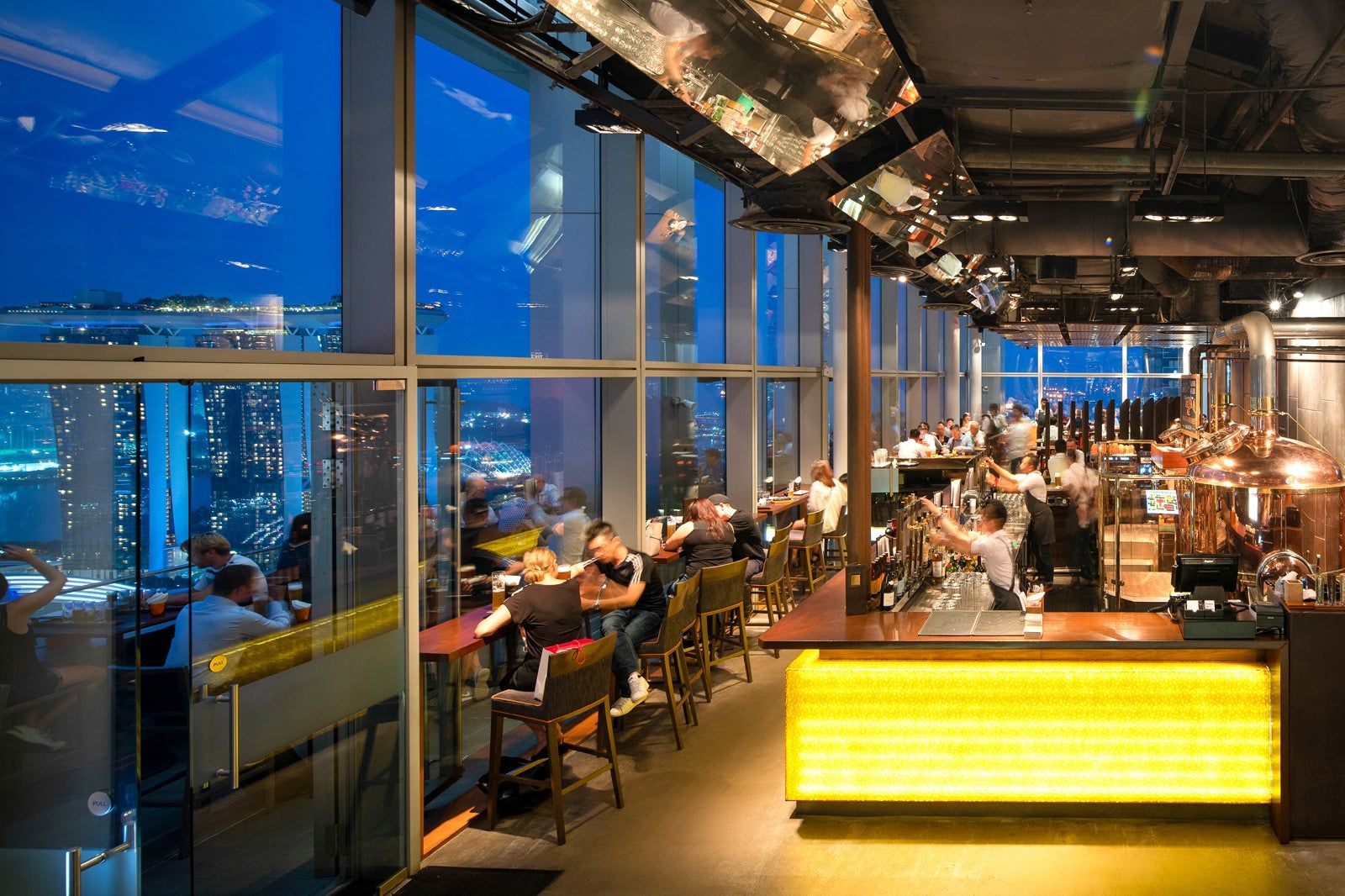 Level33 Bar Singapore